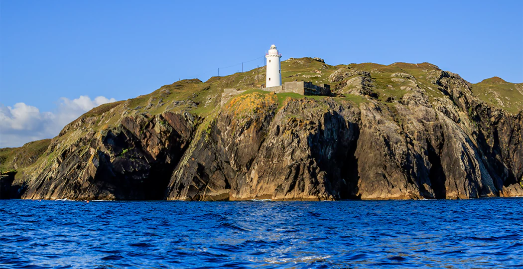 Ardnakinna lighthouse on bere island
